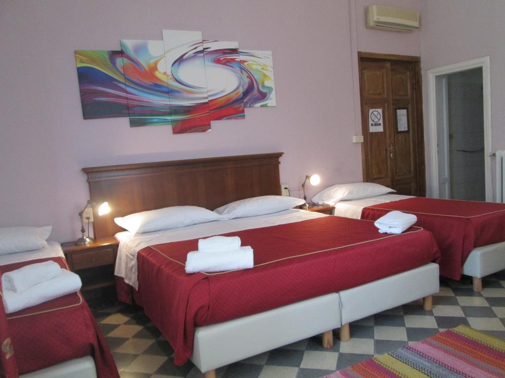 Astrid Hotel Firenze Eksteriør billede