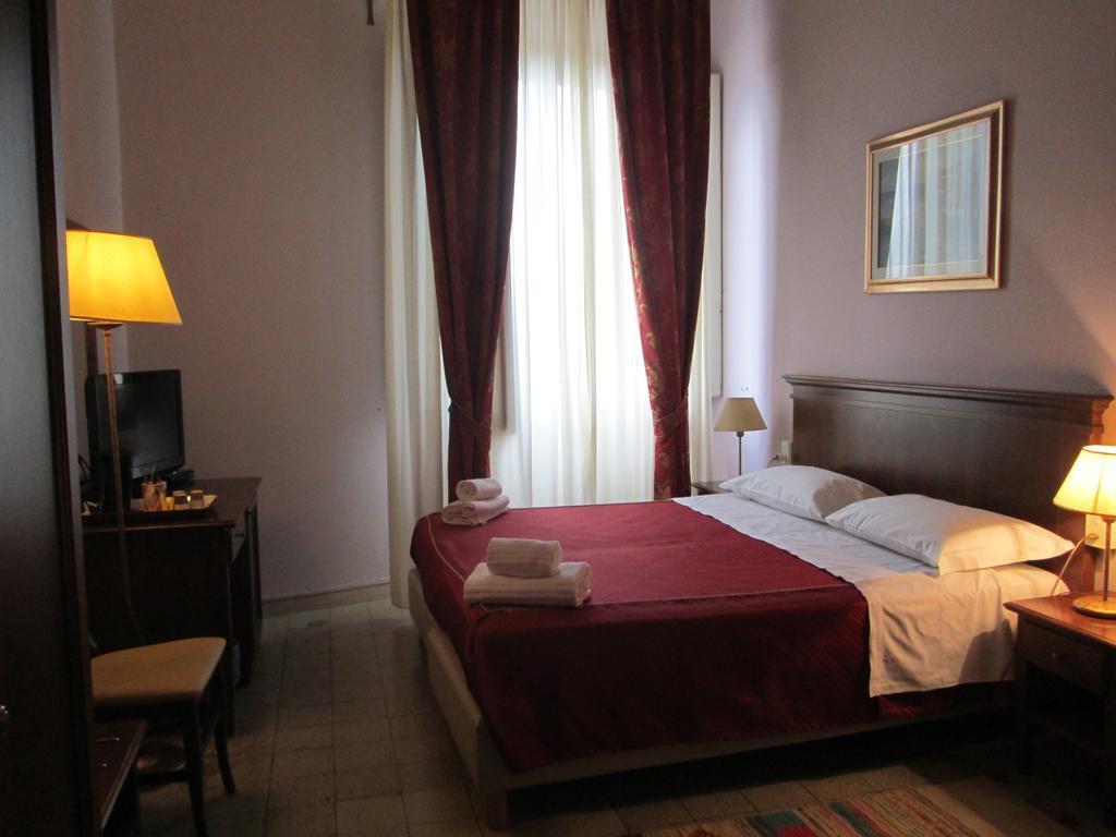 Astrid Hotel Firenze Eksteriør billede