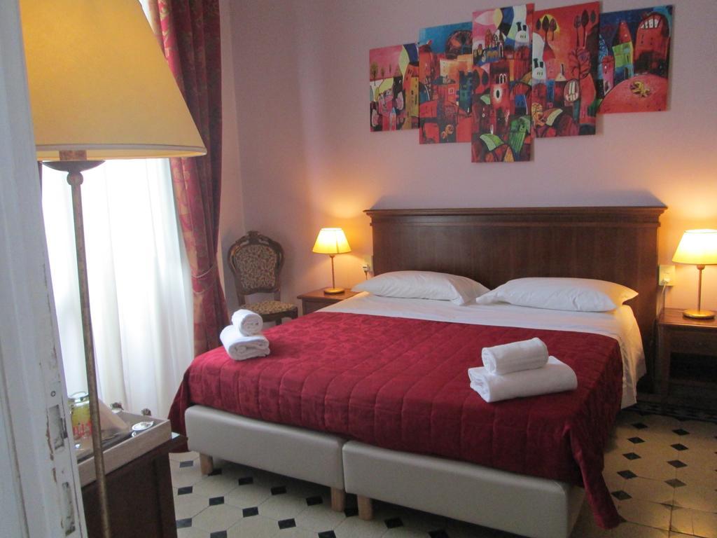 Astrid Hotel Firenze Eksteriør billede
