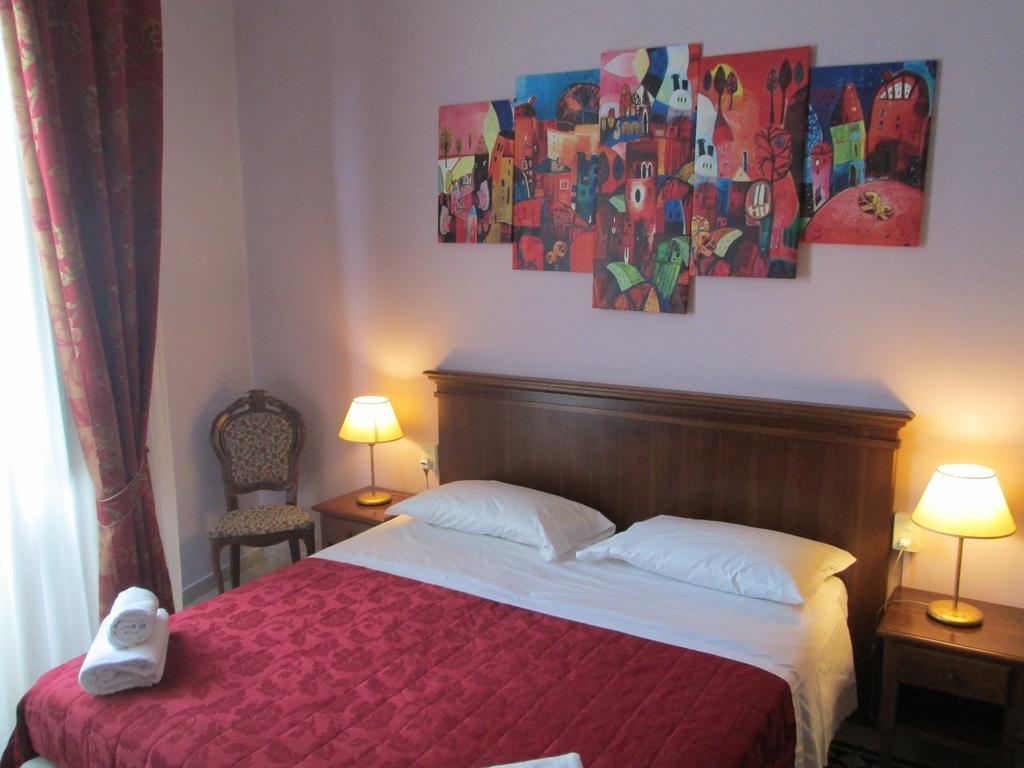 Astrid Hotel Firenze Eksteriør billede
