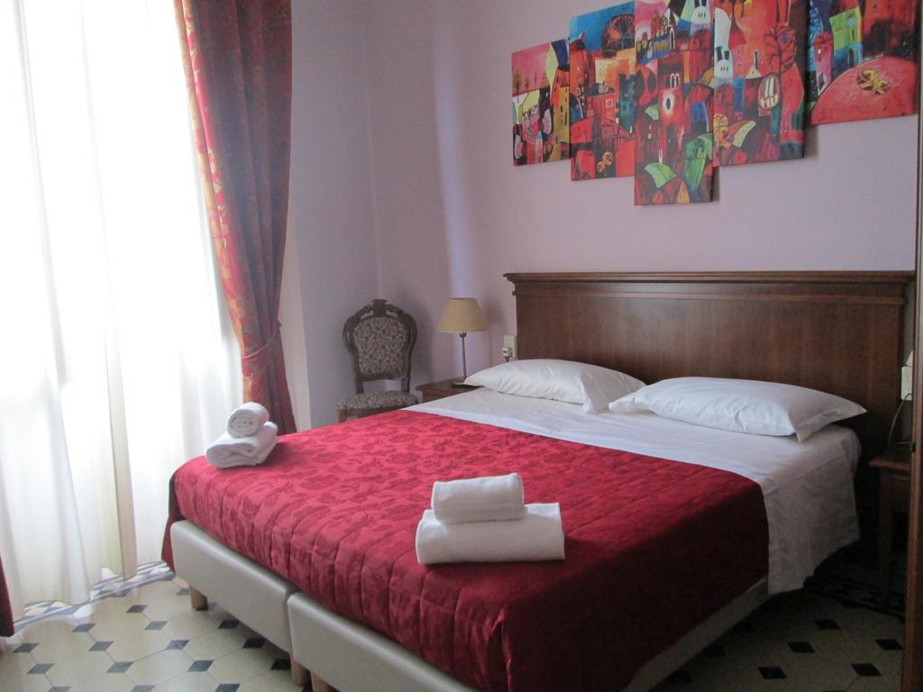 Astrid Hotel Firenze Eksteriør billede